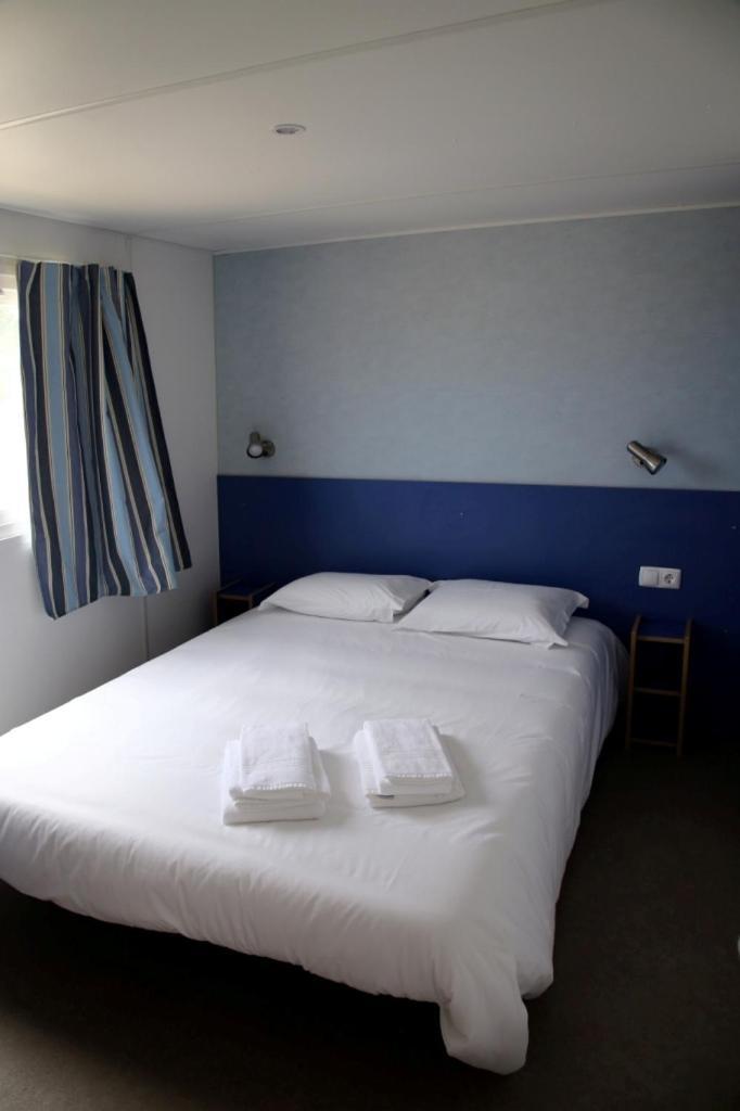 Parque De Campismo Orbitur Foz De Arelho. Hotell Foz do Arelho Eksteriør bilde